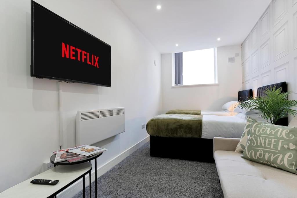 Luxurious Cosy Retreat 1 Birmingham