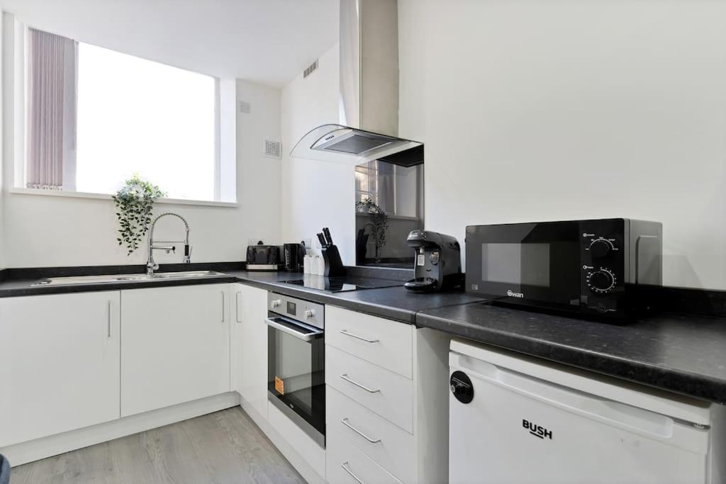 Luxurious Cosy Retreat 1 *